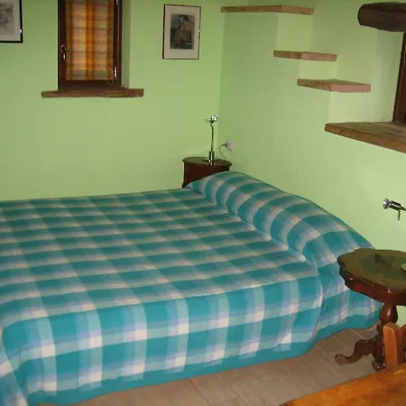 Al Marnich Farm stay Schignano (Como)