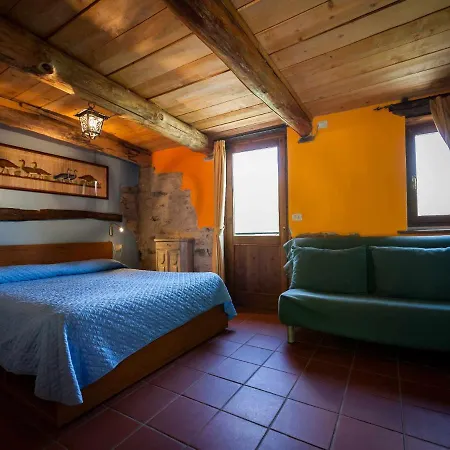 Κατάλυμα σε φάρμα Al Marnich *