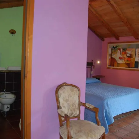 Al Marnich Κατάλυμα σε φάρμα Schignano (Como)