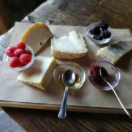 Farm stay Al Marnich Schignano (Como)