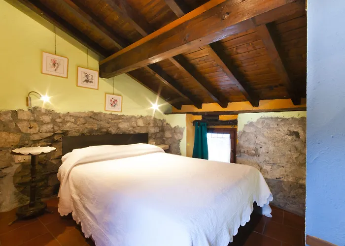 Al Marnich Alloggio per agriturismo Schignano (Como)