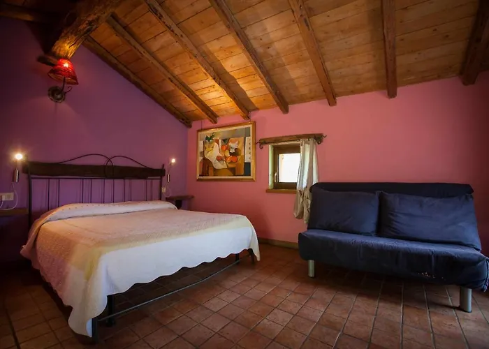 阿尔玛尼奇农庄酒店