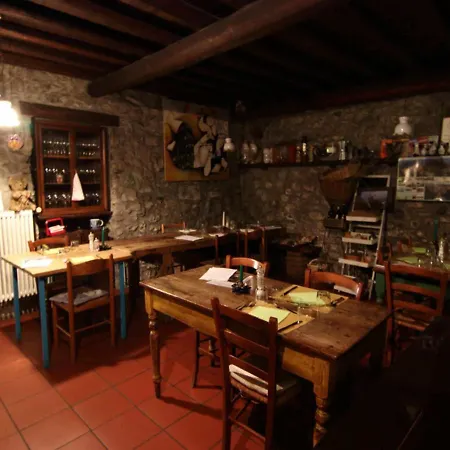 Gospodarstwo agroturystyczne Al Marnich Schignano (Como)