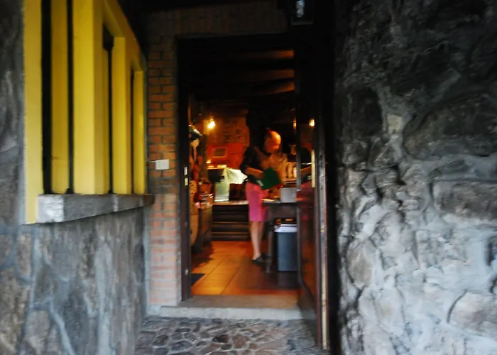 בית חווה Al Marnich Schignano (Como)