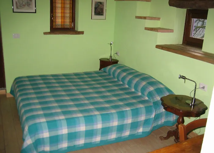 Al Marnich בית חווה Schignano (Como)